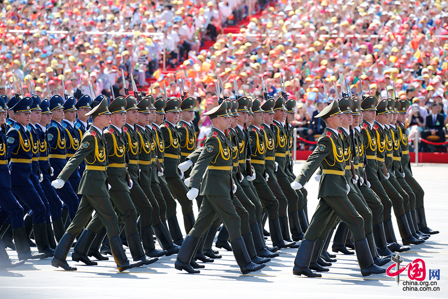 白俄羅斯軍隊方隊[組圖]